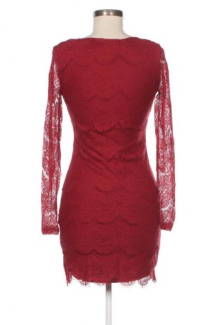 Рокля Forever 21, Размер L, Цвят Червен, Цена 23,99 лв.