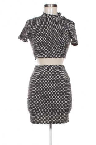 Šaty  Forever 21, Velikost S, Barva Vícebarevné, Cena  342,00 Kč