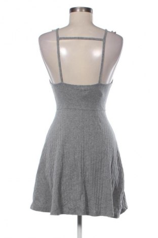 Kleid Forever 21, Größe S, Farbe Grau, Preis € 13,81