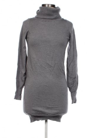 Kleid Fred Perry, Größe M, Farbe Grau, Preis € 58,99