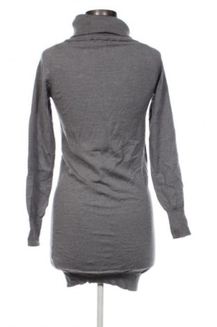 Kleid Fred Perry, Größe M, Farbe Grau, Preis € 58,99