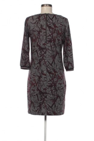 Šaty  Geisha, Velikost S, Barva Vícebarevné, Cena  269,00 Kč