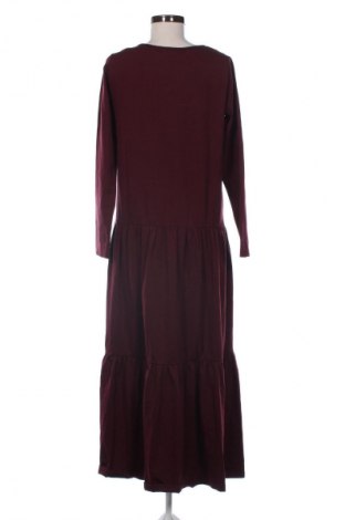 Рокля Grey Wolf, Размер M, Цвят Червен, Цена 39,15 лв.