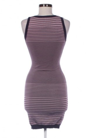 Ruha Guess, Méret S, Szín Sokszínű, Ár 21 928 Ft