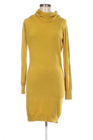 Рокля Guess By Marciano, Размер M, Цвят Оранжев, Цена 132,99 лв.