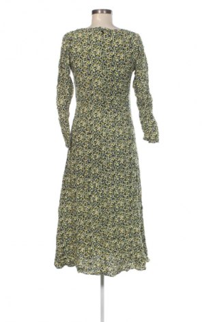 Šaty  H&M, Velikost M, Barva Vícebarevné, Cena  419,00 Kč