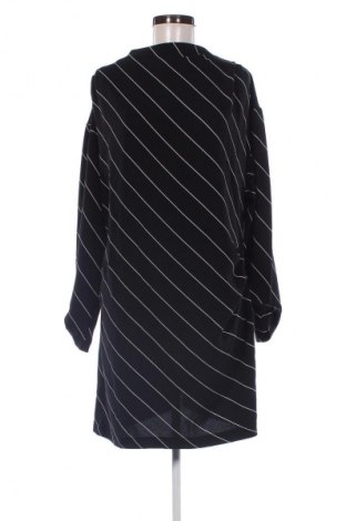 Rochie H&M, Mărime XL, Culoare Multicolor, Preț 102,63 Lei