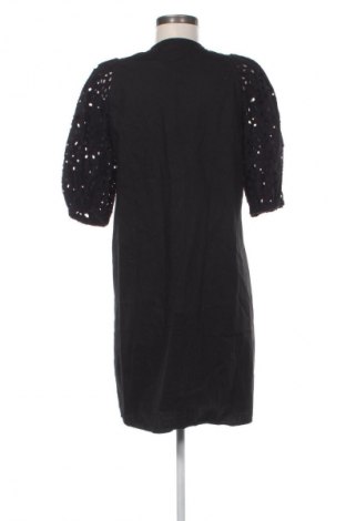 Рокля H&M, Размер S, Цвят Черен, Цена 48,00 лв.