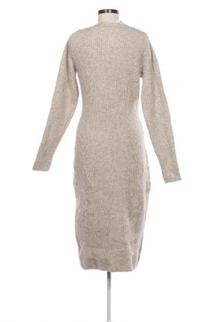 Šaty  H&M, Velikost M, Barva Béžová, Cena  379,00 Kč