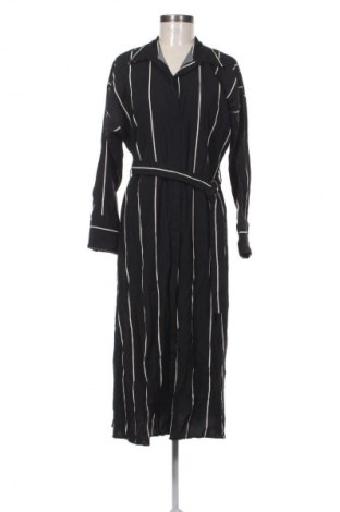 Рокля H&M, Размер S, Цвят Многоцветен, Цена 31,44 лв.