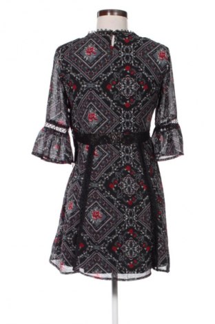 Kleid H&M, Größe M, Farbe Mehrfarbig, Preis 19,95 €