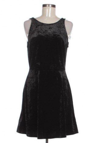 Rochie H&M, Mărime L, Culoare Negru, Preț 52,99 Lei