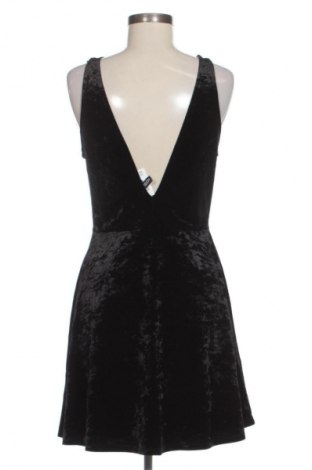 Rochie H&M, Mărime L, Culoare Negru, Preț 52,99 Lei