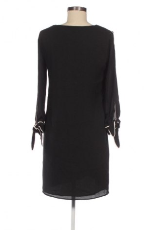 Kleid H&M, Größe S, Farbe Schwarz, Preis 9,99 €
