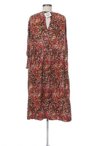 Рокля H&M, Размер L, Цвят Многоцветен, Цена 30,99 лв.