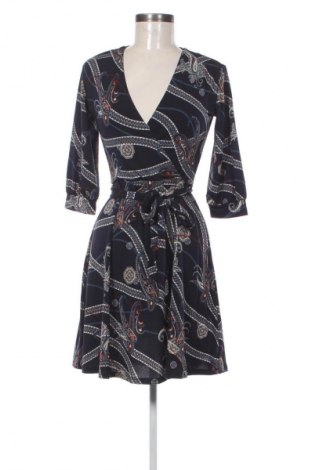 Рокля H&M, Размер XS, Цвят Многоцветен, Цена 14,99 лв.
