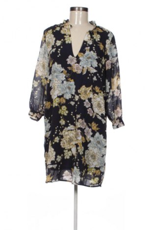 Рокля H&M, Размер XL, Цвят Многоцветен, Цена 13,99 лв.