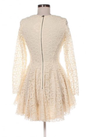 Rochie H&M, Mărime S, Culoare Ecru, Preț 41,99 Lei