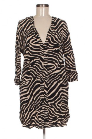 Рокля H&M, Размер L, Цвят Многоцветен, Цена 15,99 лв.