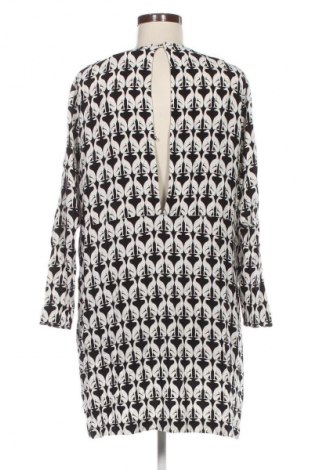 Рокля H&M, Размер XL, Цвят Многоцветен, Цена 13,99 лв.