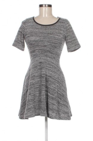Kleid H&M Divided, Größe XS, Farbe Mehrfarbig, Preis 10,99 €