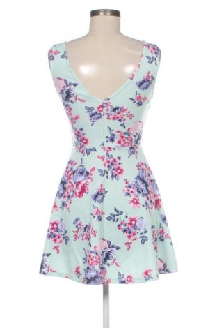 Kleid H&M Divided, Größe M, Farbe Mehrfarbig, Preis 19,95 €