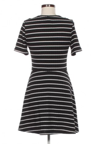 Kleid H&M Divided, Größe M, Farbe Mehrfarbig, Preis € 6,99