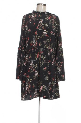 Šaty  H&M Divided, Velikost XXL, Barva Vícebarevné, Cena  219,00 Kč