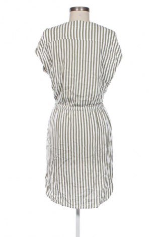 Рокля H&M L.O.G.G., Размер M, Цвят Многоцветен, Цена 39,14 лв.