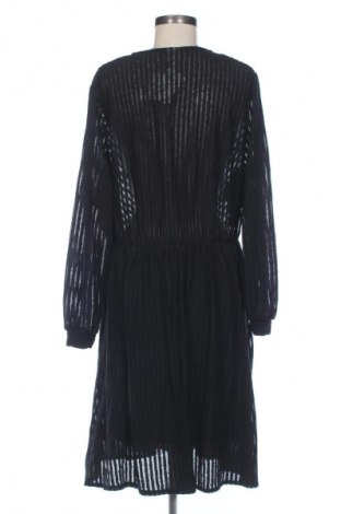 Kleid H&M L.O.G.G., Größe XL, Farbe Mehrfarbig, Preis 31,68 €