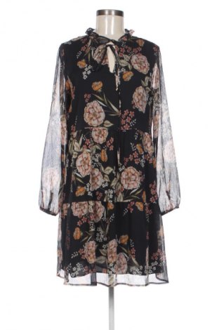 Ruha Hallhuber, Méret M, Szín Sokszínű, Ár 16 422 Ft