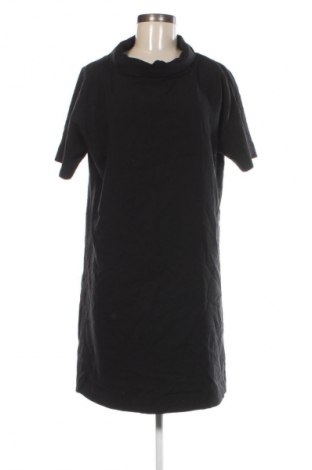 Рокля Henriette Steffensen, Размер M, Цвят Черен, Цена 42,99 лв.