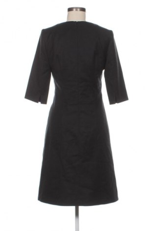 Kleid Hugo Boss, Größe M, Farbe Schwarz, Preis 101,79 €