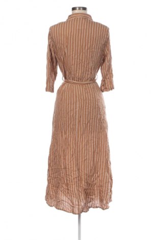 Šaty  Jdy, Velikost M, Barva Vícebarevné, Cena  499,00 Kč