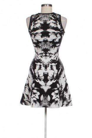 Φόρεμα Karen Millen, Μέγεθος XS, Χρώμα Πολύχρωμο, Τιμή 62,97 €