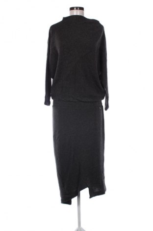 Šaty  Kensol, Velikost L, Barva Šedá, Cena  608,00 Kč