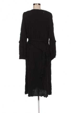 Sukienka Knox Rose, Rozmiar M, Kolor Czarny, Cena 76,99 zł