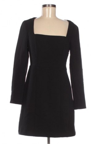 Рокля Kookai, Размер M, Цвят Черен, Цена 74,99 лв.