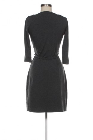 Rochie LC Waikiki, Mărime M, Culoare Gri, Preț 52,99 Lei