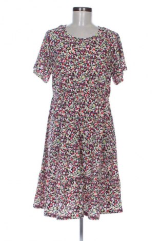 Рокля LCW, Размер L, Цвят Многоцветен, Цена 61,94 лв.