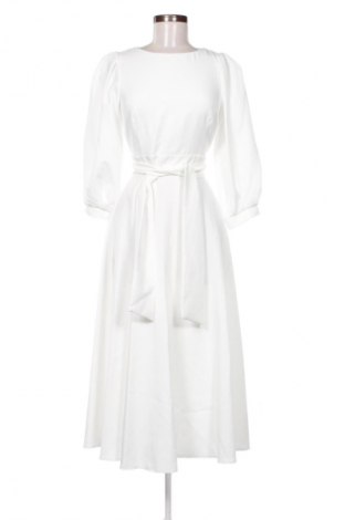 Рокля La faba, Размер S, Цвят Бял, Цена 108,00 лв.