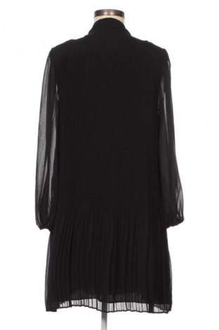 Šaty  Mango, Velikost M, Barva Černá, Cena  279,00 Kč
