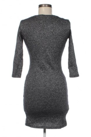 Рокля Mango, Размер S, Цвят Многоцветен, Цена 20,99 лв.