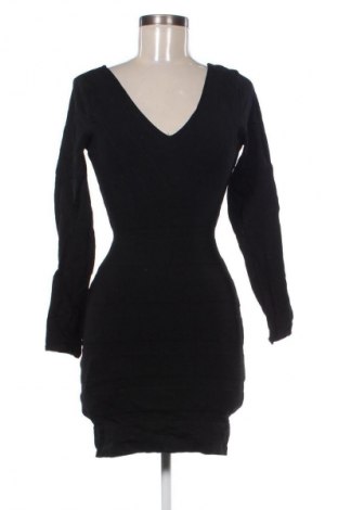 Рокля Mango, Размер S, Цвят Черен, Цена 20,99 лв.