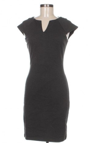 Рокля Mango, Размер S, Цвят Черен, Цена 33,82 лв.