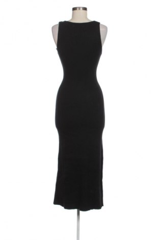 Рокля Mango, Размер S, Цвят Черен, Цена 33,82 лв.