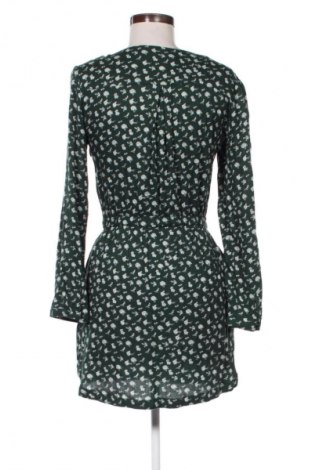 Рокля Mango, Размер XS, Цвят Многоцветен, Цена 33,82 лв.