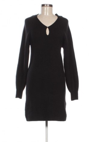 Рокля Mango, Размер M, Цвят Черен, Цена 91,20 лв.