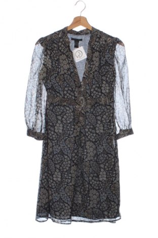 Рокля Mango, Размер S, Цвят Многоцветен, Цена 33,24 лв.