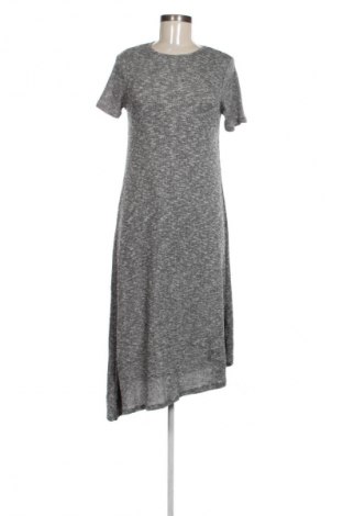 Рокля Mango, Размер S, Цвят Многоцветен, Цена 27,99 лв.